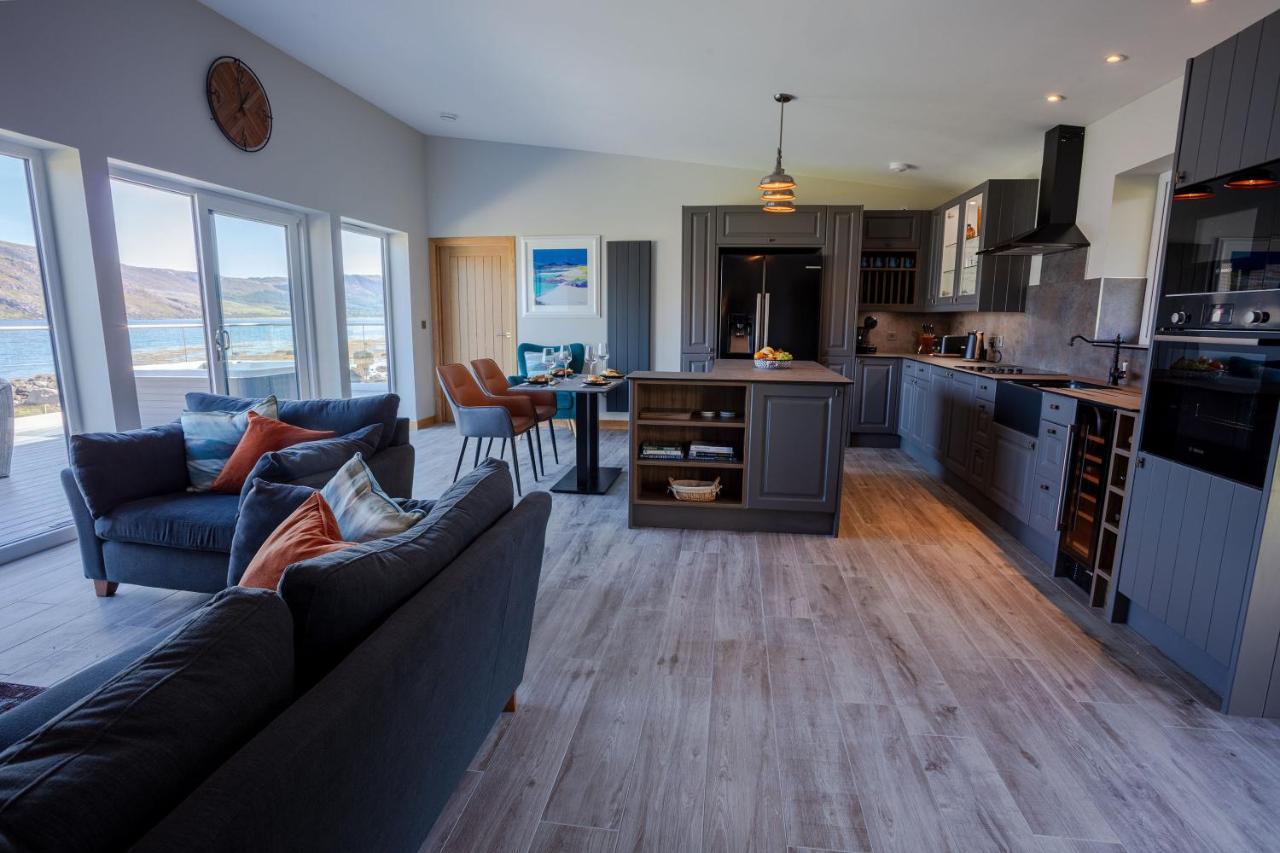 Birches Lodge With Hot Tub Dundonnell Экстерьер фото